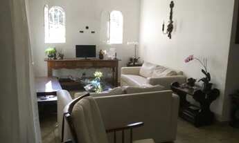 Imagem 6: Magnifica casa terrea, em frente a praça arborizada, portao automatico ,amplo salao ,03 do