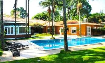 Imagem 1: *MIOLO DO CONDOMÍNIO Chácara Flora, o paraíso privativo referência*