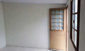 Imagem 2: QNG 43 Casa 2Qts, 01 vaga de estacionamento, excelente localização