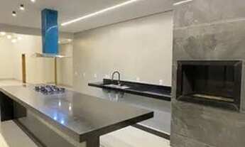 Imagem 6: Casa em condomínio fechado, com preço de oportunidade