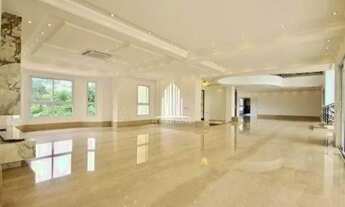 Imagem: Casa 2.200 m² de área total sendo 10 suítes