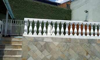 Imagem 2: Casa com 4 dormitórios - sendo 1 suíte - Localizado Próximo ao Metrô Campo Limpo