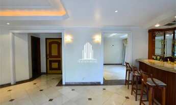 Imagem 7: 4 quartos, 2 suites, 4 vagas, 5 banheiros