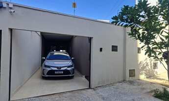 Imagem: Casa para venda com 3 quartos sendo uma