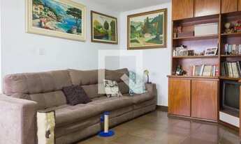 Imagem 2: Casa para Aluguel - Planalto, 4 Quartos, 214 m2