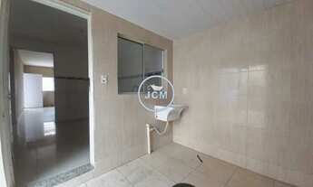 Imagem 7: Ótima casa vazia em bairro residencial