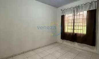 Imagem 7: Casa Residencial com 2 quartos para alugar por R$ 800.00, 58.72 m2 - SEMIRAMIS BARROS BRAG