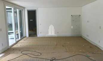 Imagem 7: Casa Tamboré 10 com 4 suítes, 7 banheiros, 4 vagas com 525m² em Santana de Parnaíba