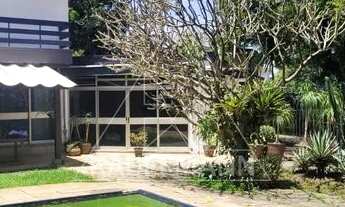 Imagem 2: Alto de Pinheiros em uma das melhores Ruas do bairro 845 metros de terreno área construíde