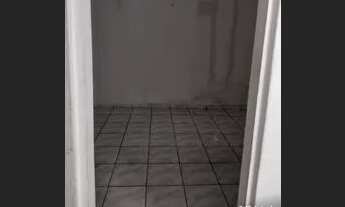 Imagem 2: Duplex casa com primeiro andar fundos