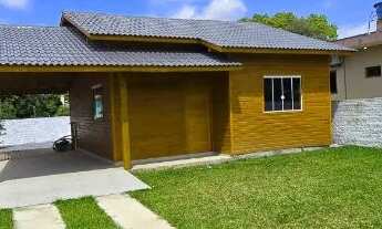 Imagem 2: Casa em Imbituba localizada no bairro Alto Arroio á 500 metros até a lagoa de Ibiraquera