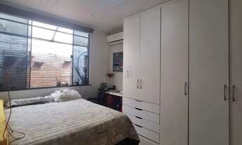 Imagem 7: Vendo casa no Medicí 2 (Marambaia), c/ 4 quartos, sendo 1 suíte, banheiro social, quintal