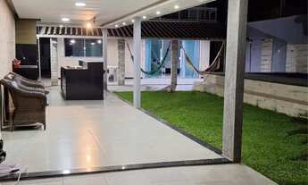 Imagem 3: Vendo casa com piscina