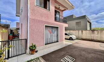 Imagem 5: Sobrado Exclusivo em Condomínio Fechado no Boqueirão, Privacidade e Espaço