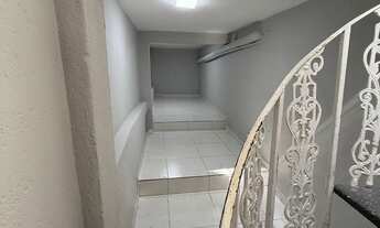 Imagem 6: ALUGA-SE CASA Quarto com aluguel por R$2.200 /mês