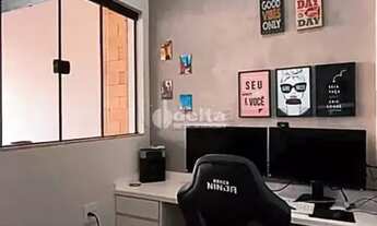 Imagem 7: Casa residencial mobiliada com 2 suítes disponível para locação e venda no bairro Cidade J