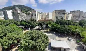 Imagem: Apartamento / Residencial / Catete