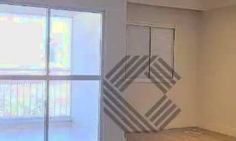 Imagem 2: Apartamento para venda e locação com 2 dormitórios, sendo 1 suíte, com varanda e ar-condic