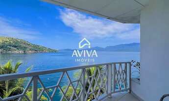 Imagem 7: Casa Tríplex Beira-Mar no Condomínio Portogalo Disponível para Venda