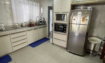 Imagem: Sobrado em condomínio, preço abaixo do