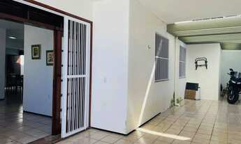 Imagem 5: Excelente casa a venda, no Dionosio torres, bairro residencial, com uma localização muito