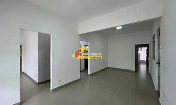 Imagem 2: Casa localizada no bairro Planalto