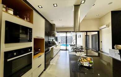 Imagem 2: Casa com 3 dormitórios à venda, 250 m² por R$ 2.900.000,00 - Jardim Alvorada - Jaú/SP