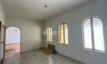 Imagem 6: Casa no bairro Jardim Alto Rio Preto, com 05 dormitórios e 03 banheiros, terreno grande e