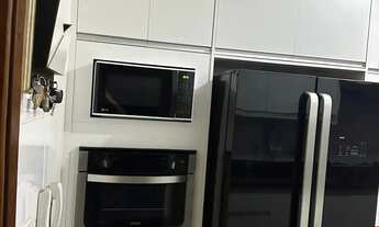 Imagem 7: Casa para venda em JARDIM OURO BRANCO de 300.00m² com 3 Quartos