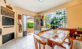 Imagem 5: Casa com 3 suítes, 4 vagas e pátio com piscina no Bairro Boa Vista