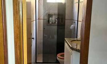 Imagem 6: Casa- 3 quartos, 1 suíte, 220m², 2 vagas, piscina, armários- Setor Garavelo