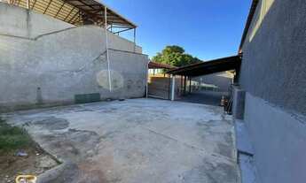 Imagem 6: Casa para Locação em Belo Horizonte, Novo Gloria, 3 dormitórios, 2 banheiros, 8 vagas