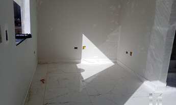 Imagem 2: Sobrado para Venda em Curitiba, Pinheirinho, 3 dormitórios, 2 banheiros, 1 vaga