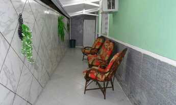 Imagem: Ótima casa linear, na estrada do Tingui