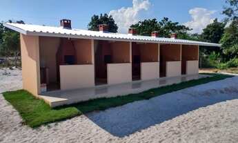 Imagem 4: Terreno de esquina, nascente de fundos p/ igarapé no km 08 do Janauary