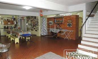 Imagem 2: Casa com 5 (cinco) dormitórios e 5 (cinco) vagas de garagem no Bairro Três Figueiras em Po