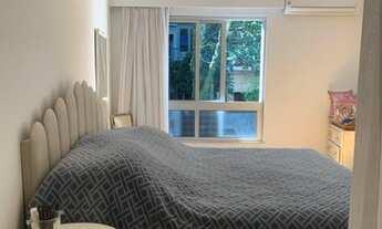 Imagem 5: APARTAMENTO COM TRÊS AMBIENTES INTEGRADOS E ILUMINADOS FRENTE Á SACADA AMPLA