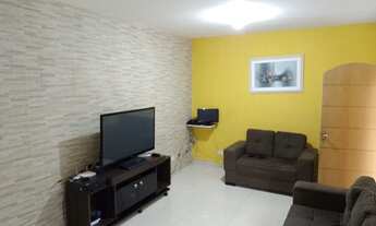 Imagem 2: Sobrado para venda com 218 metros quadrados com 3 quartos em Jardim Varan - Suzano - SP