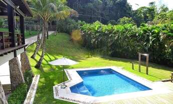 Imagem 4: Lindo Sobrado no Condomínio Tijucopava, com piscina, 5 suítes em Guarujá