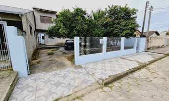 Imagem 2: Casa para venda possui 193 metros quadrados com 2 quartos em Brejarú - Palhoça - SC