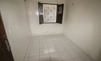 Imagem 3: IMPERDÍVEL! Excelente casa com 1 quarto, sala, cozinha, wc social, área de serviço, área p