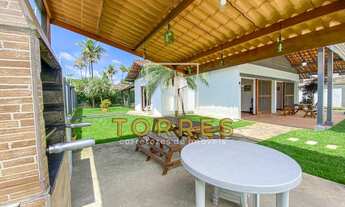 Imagem 4: Linda casa de veraneio à venda na esquina da Orla na Praia da Enseada