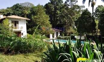 Imagem 2: *MIOLO DO CONDOMÍNIO Chácara Flora, o paraíso privativo referência*