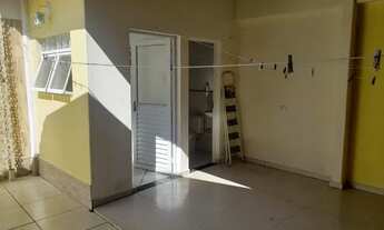 Imagem 5: Casa para aluguel possui 101 metros quadrados com 3 quartos