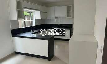 Imagem 2: Casa para aluguel, 3 quartos, 2 suítes, 4 vagas, Cidade Jardim - Uberlândia/MG