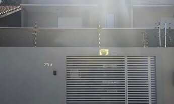 Imagem 6: Sobrado para aluguel e venda possui 180 metros quadrados com 3 quartos