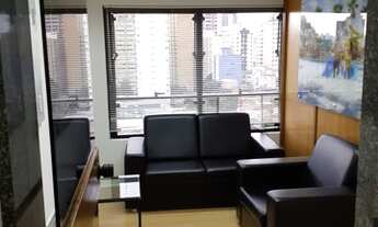 Imagem: Escritório para aluguel tem 52 metros quadrados