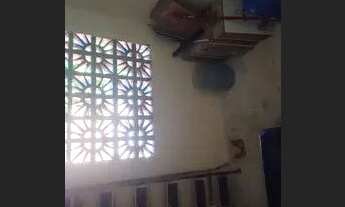 Imagem 4: Aluga-se casa Quarto com aluguel por R$1.200 /mês