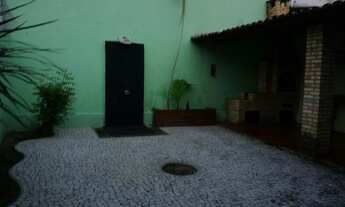 Imagem 3: Casa para aluguel possui 125 metros quadrados com 4 quartos em Parque Manibura - Fortaleza