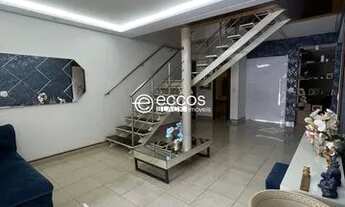 Imagem 4: Casa para aluguel, 5 quartos, 3 suítes, 4 vagas, UMUARAMA - Uberlândia/MG